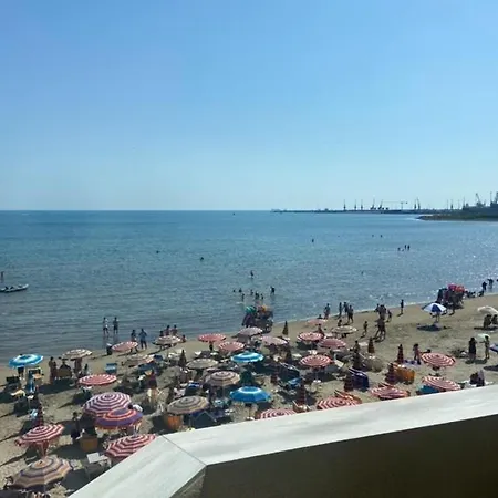 Tirona Szálloda Durrës