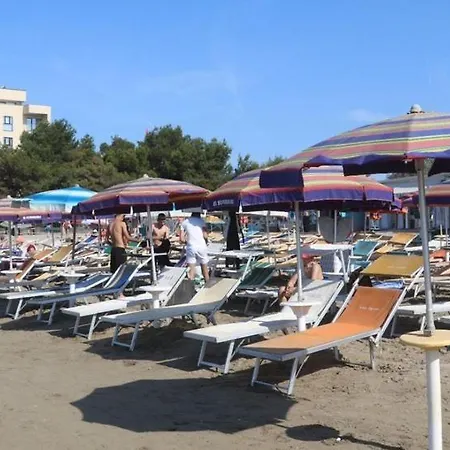Hotel Tirona